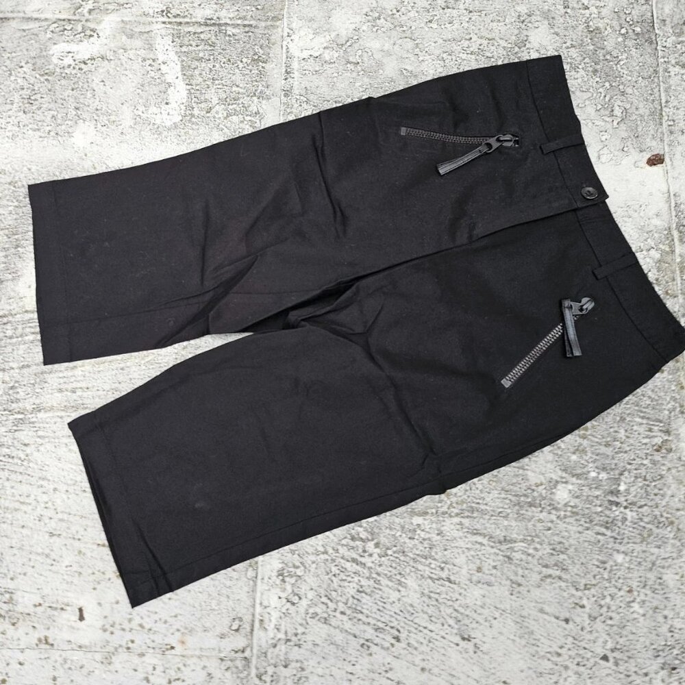 Margaret Women Capri Shorts Black Cotton Pant Size 4